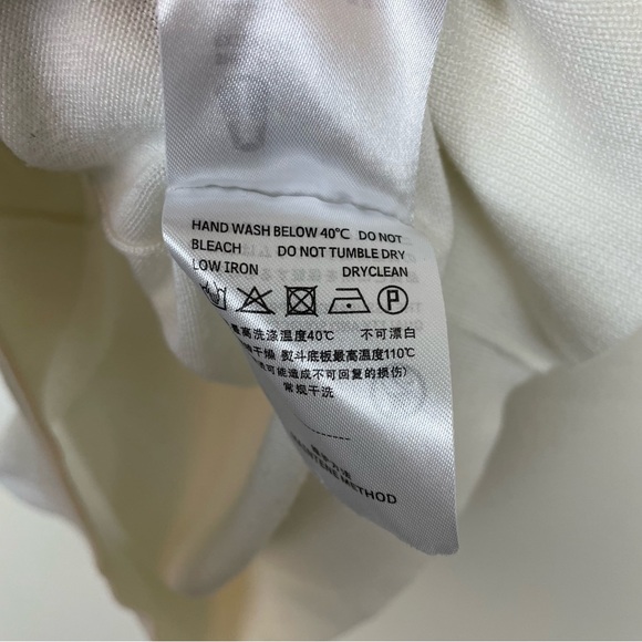 Lightweight Preppy Carriage Short Sleeve Top Size Large - Picture 2 of 5